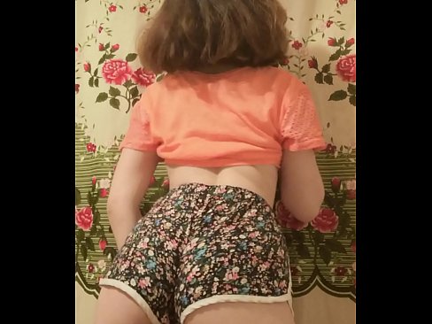 ❤️ Babe żagħżugħa sexy tqaxxir ix-xorts tagħha fuq il-kamera ❤ Porno f'mt.bitcoinex.top